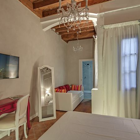 מלון פירנצה Residenza D'Epoca Borgo Albizi מראה חיצוני תמונה