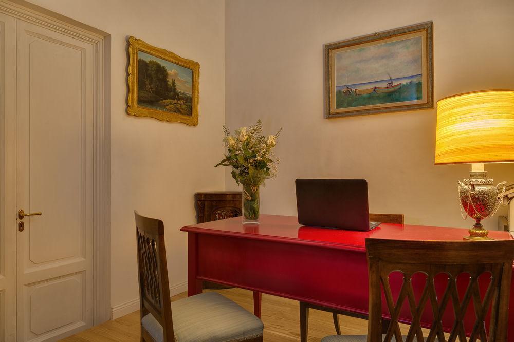 מלון פירנצה Residenza D'Epoca Borgo Albizi מראה חיצוני תמונה